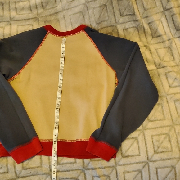 Crop RAGLAN Sweatshirt - Picture 8 of 8